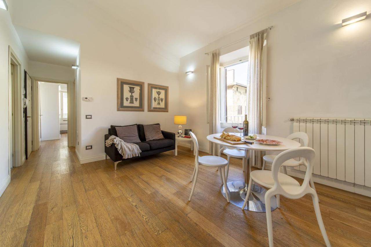 Bright Santa Croce Apartment Florenţa Exterior foto